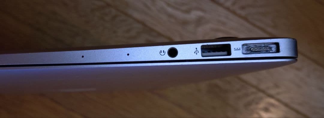 13インチ MacBook Air 2017