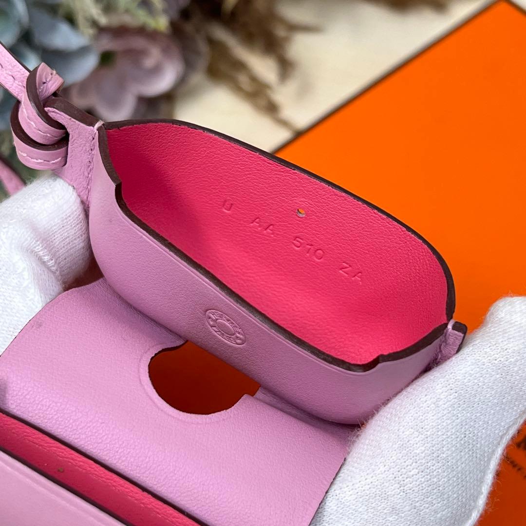 極美品 エルメス AirPods Pro2ケース ピンク レザー イヤホンケース