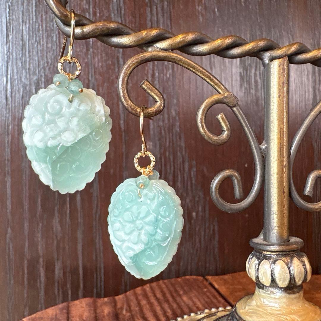 《ハニーフラット様》ヘモミルファイトフィカスリーフカービングピアスorイヤリング