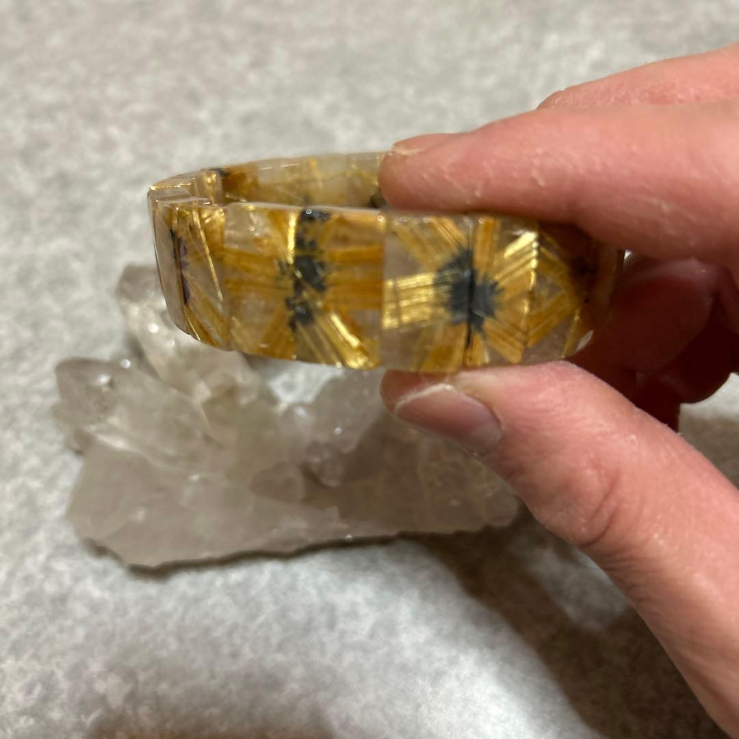 太陽放射タイチンルチル　ルチル　バングル みっちりルチル