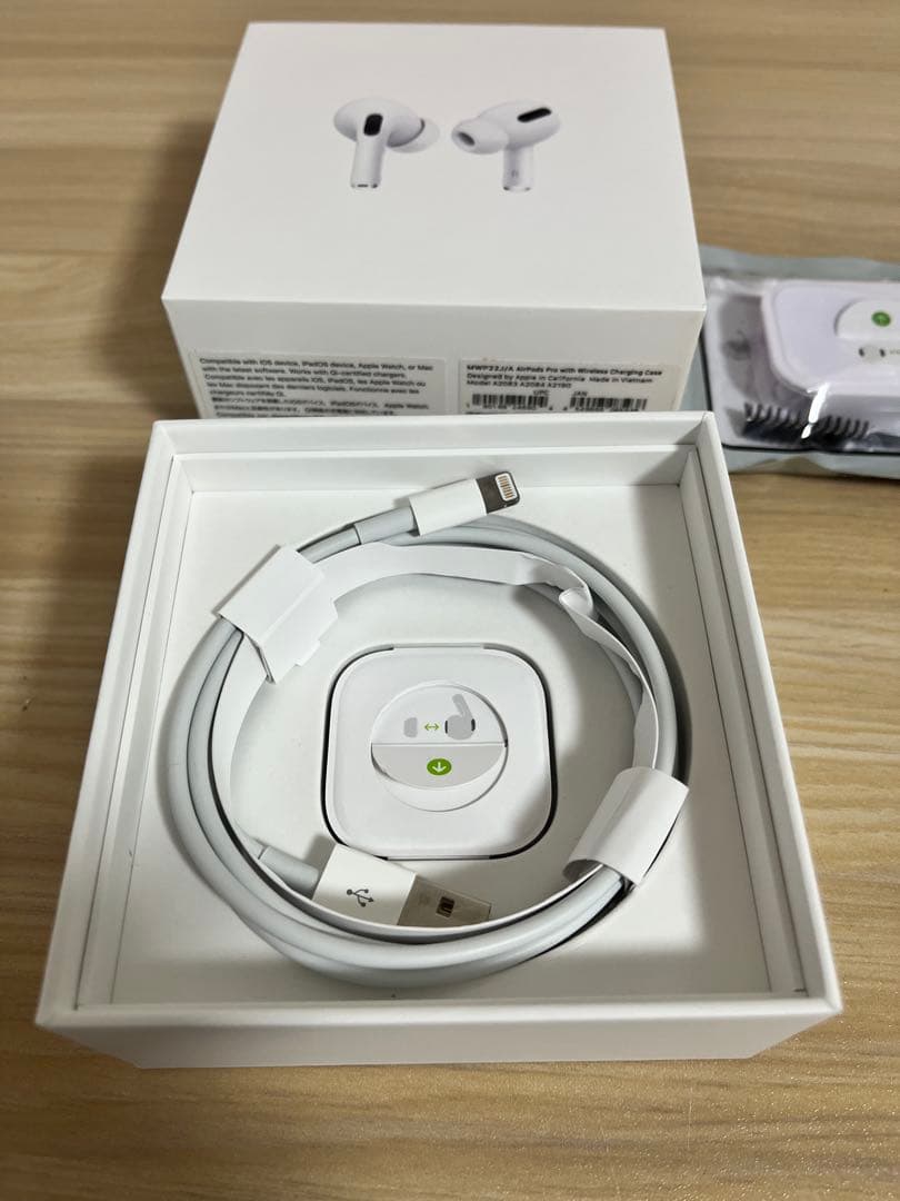 純正AirPods Pro 第1世代【チップ未使用】