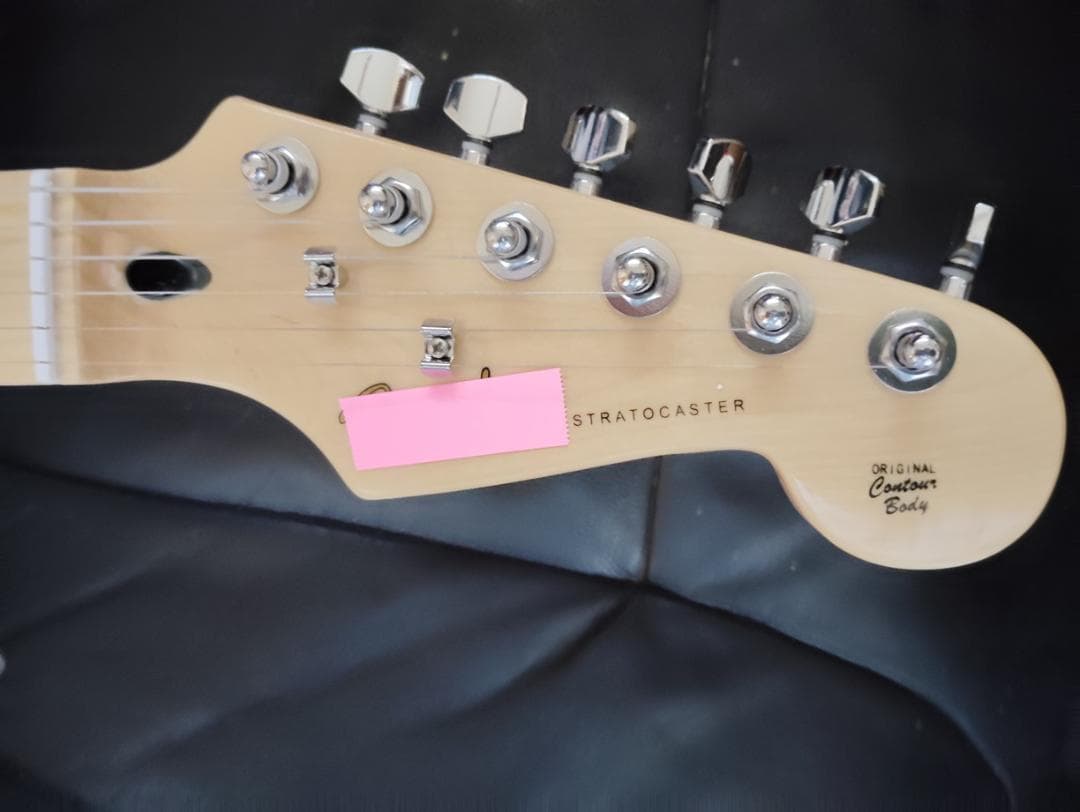 ☆彡新品　ストラトキャスター　チェリー・サンバースト