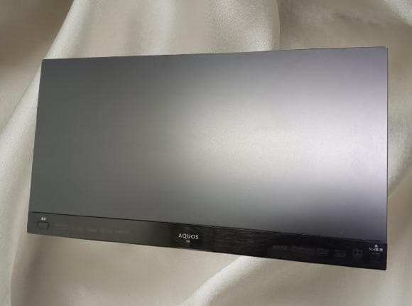 シャープブルーレイレコーダー【BD-W580】